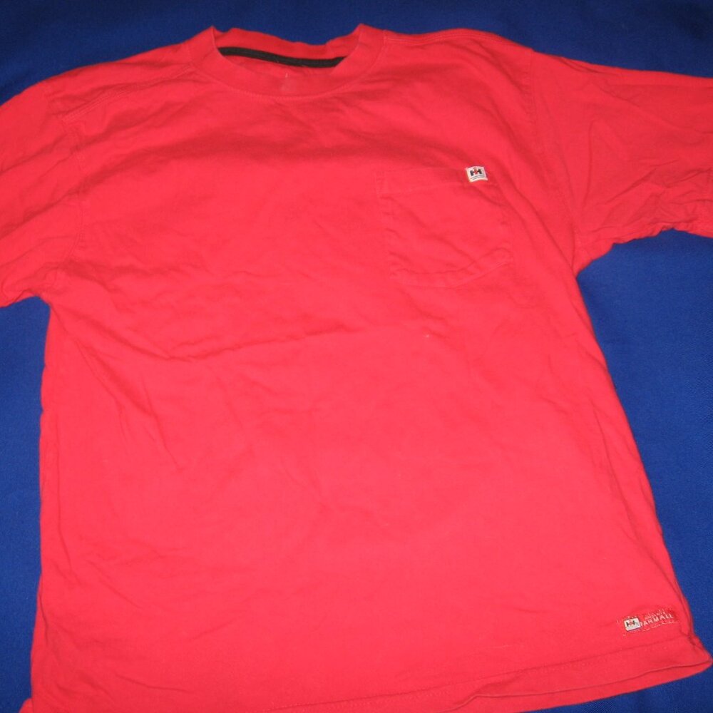 International Harvester Farmall Licensed T-Shirt Red Men's Medium